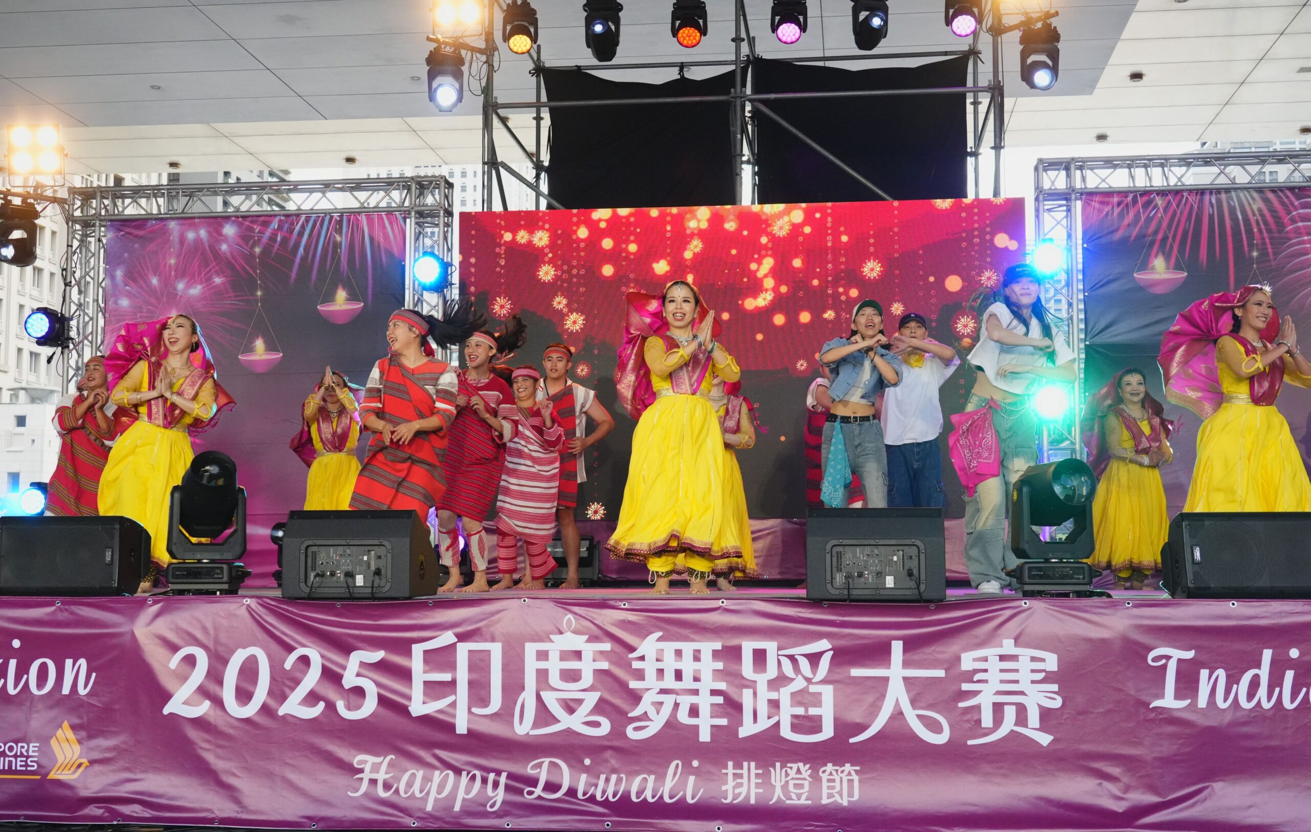 排燈節慶典移師台中！　首屆印度舞大賽high翻全場 黃副市長：持續深化台印友誼