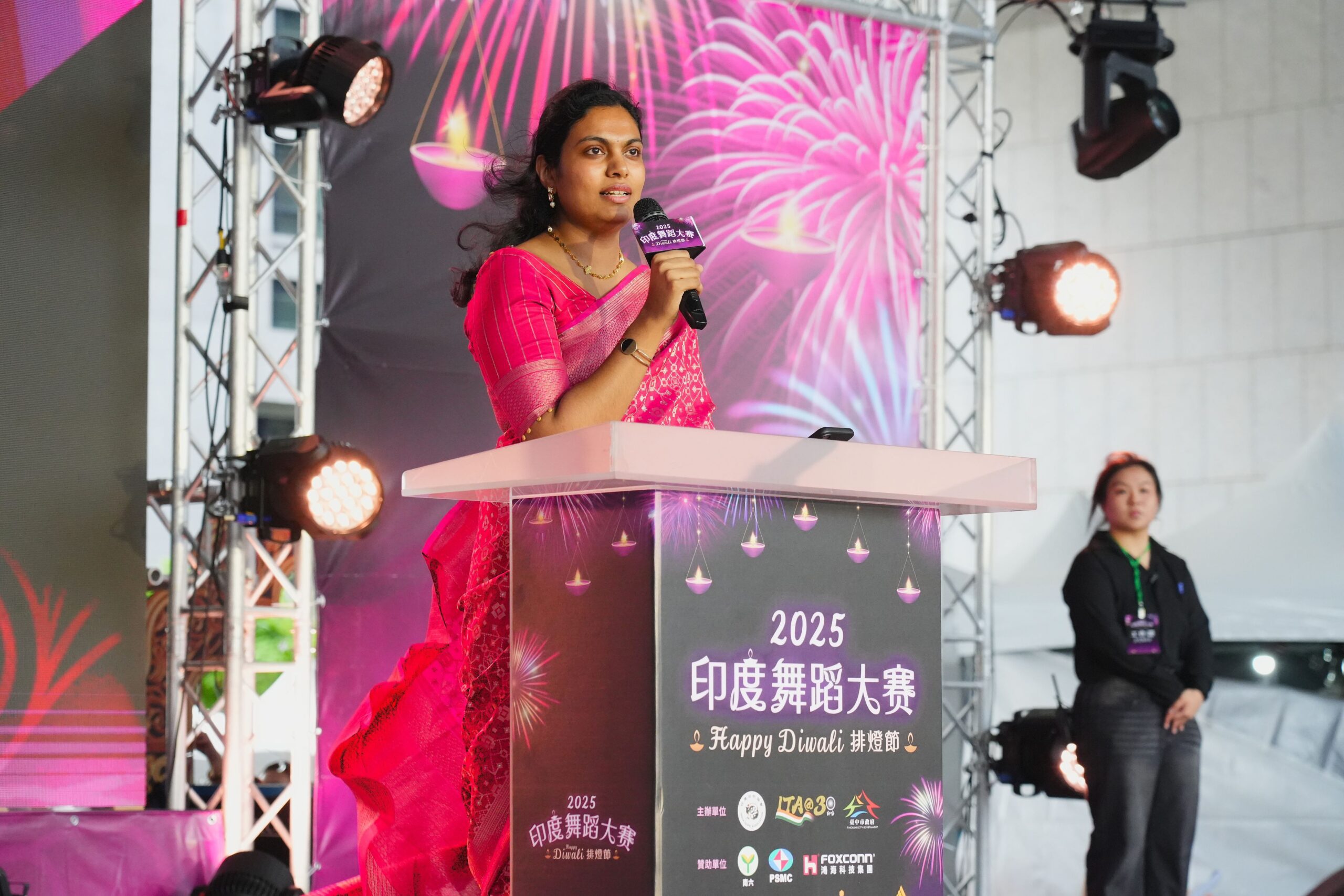 排燈節慶典移師台中！　首屆印度舞大賽high翻全場 黃副市長：持續深化台印友誼
