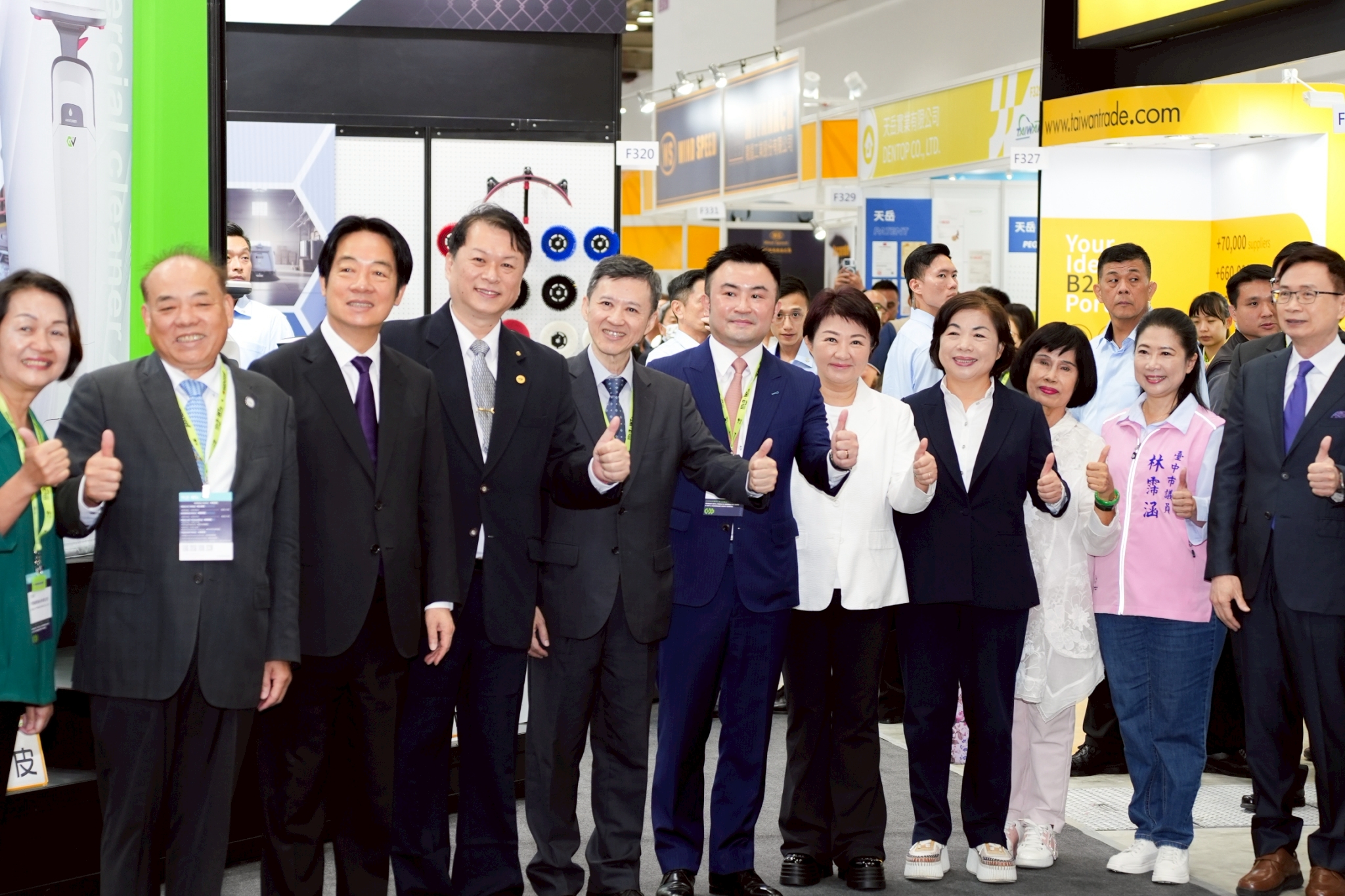 「臺中國際會展中心」啟動試營運 中部產業強心針還是短視政績工程？ | 索引新聞 INDEX News