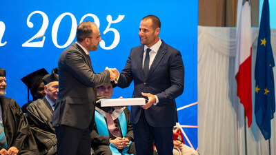 馬耳他總理 Robert Abela 與 GBS Malta 營運總監（歐洲）Allen Lofaro